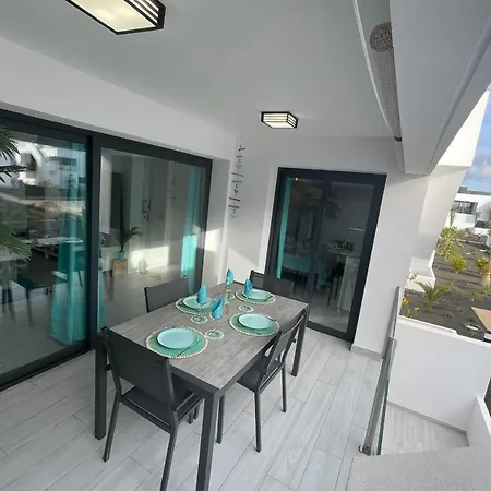 Marvillafuerte - Air-conditioned Swimming Pool & Private Jacuzzi Apartment *