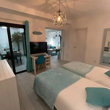 Appartamento Marvillafuerte - Air-conditioned Swimming Pool & Private Jacuzzi