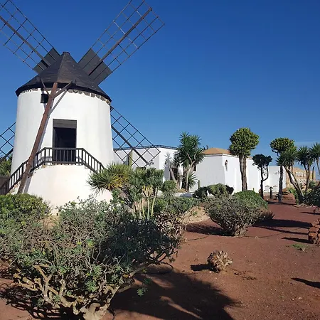 Daire Marvillafuerte - Air-conditioned Swimming Pool & Private Jacuzzi