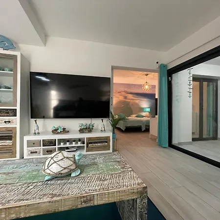 Daire Marvillafuerte - Air-conditioned Swimming Pool & Private Jacuzzi *